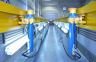 Multiple air vents are installed along the length of the pit to ensure a minimum of 6 air changes per hour